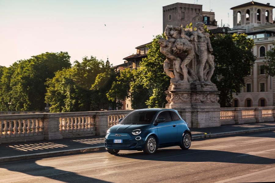 Fiat 500 ra mắt phiên bản đặc biệt La Prima - Hình 4