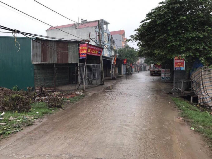 Nhiều công trình trên đất nông nghiệp tại thôn Thiết Bình.