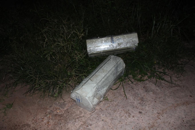 B&igrave;nh Dương: Gian nan bắt giữ 5 xe tải chở điều h&ograve;a kh&ocirc;ng r&otilde; nguồn gốc