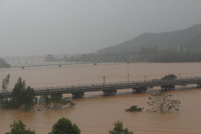 Nước sông dâng cao - Ảnh: Trường Đăng