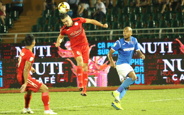 Eydison (Than Quảng Ninh - bìa phải) có thể là người tạo nên bất ngờ vào giờ chót