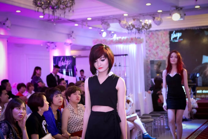 Mẫu tóc do nhà tạo mẫu Xuân Thương sáng tạo.
