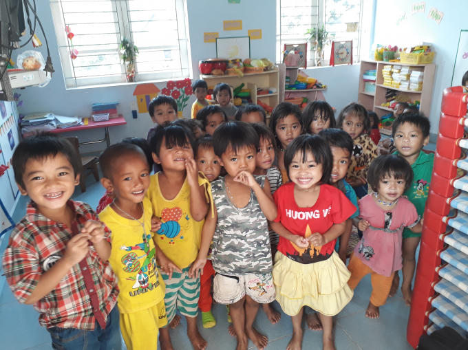 Háo hức mong chờ của các em Trường Mầm non Hồng Thủy (Thừa Thiên Huế).