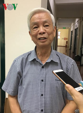 Anh23.
