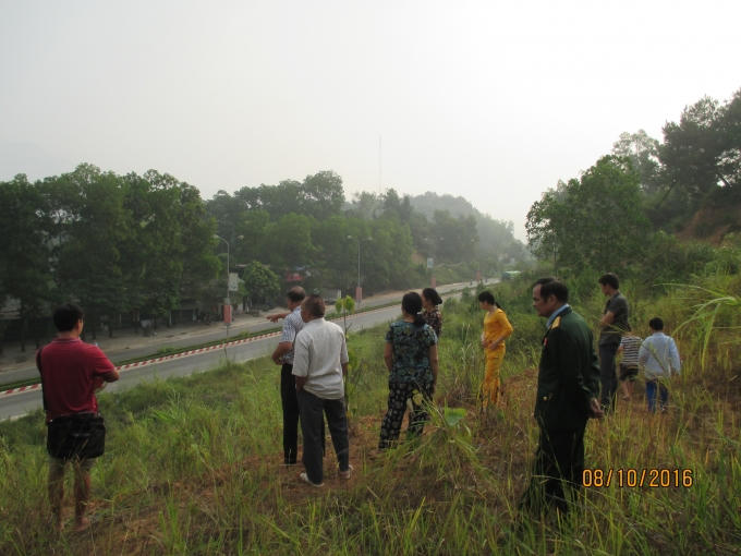 Theo &ocirc;ng Linh thì &ocirc;ng khẳng định khu đ&acirc;́t hai b&ecirc;n đường l&agrave; đất của gia đ&igrave;nh có căn cứ hợp pháp.