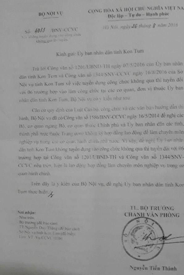 Văn bản của Bộ Nội Vụ không cho tỉnh Kon Tum tiếp nhận vào công chức với 6 trường hợp trên