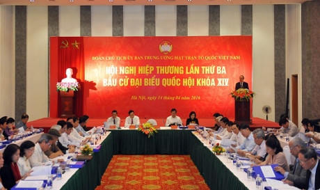 N&acirc;ng cao tr&aacute;ch nhiệm của cử tri v&agrave; uy t&iacute;n của c&aacute;c ứng vi&ecirc;n