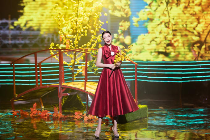 Tra Ngoc Hang (12)