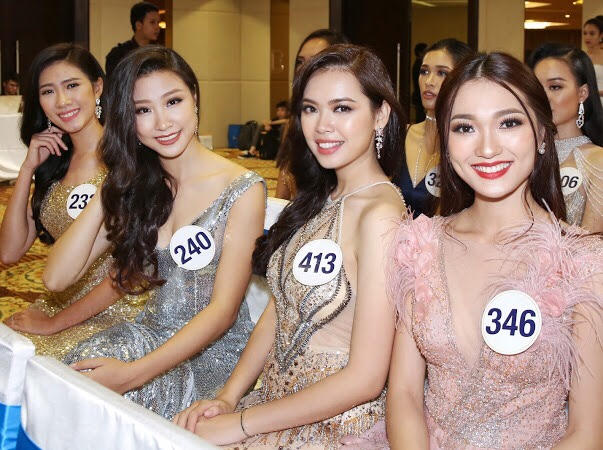 Hoa hậu hoàn vũ Việt Nam: Bảo vệ luận văn thạc sĩ với đề tài vì cộng đồng