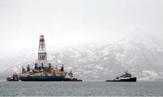 Một giàn khoan dầu ngoài khơi Alaska. (Ảnh: AFP)