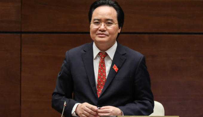 tam-ung-long-tin-cho-bo-truong-phung-xuan-nha