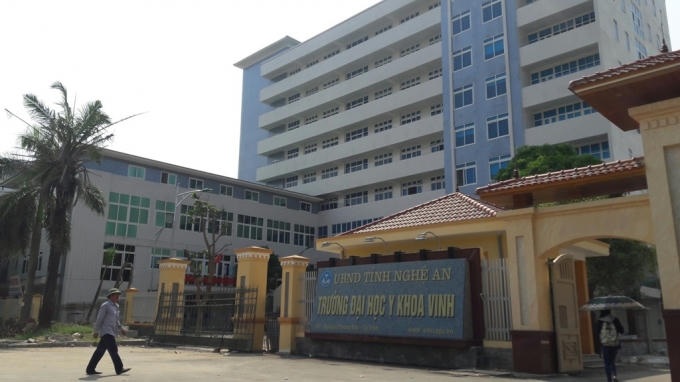 Sau trường cao đẳng sư phạm Nghệ An giờ đến ĐH Y khoa Vinh lại "gặp khó" trong việc bổ nhiệm hiệu trưởng mới.