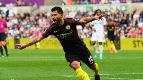 Thầy và trò Pep Guardiola vẫn vững vàng trên ngôi đầu bảng xếp hạng.