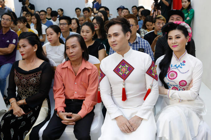 Hà Linh - con trai cố nghệ sĩ Thanh Nga trải lòng trong buổi họp báo Sao Nối Ngôi