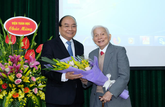 Thủ tướng Nguyễn Xuân Phúc dự hội thảo quốc tế về toán học