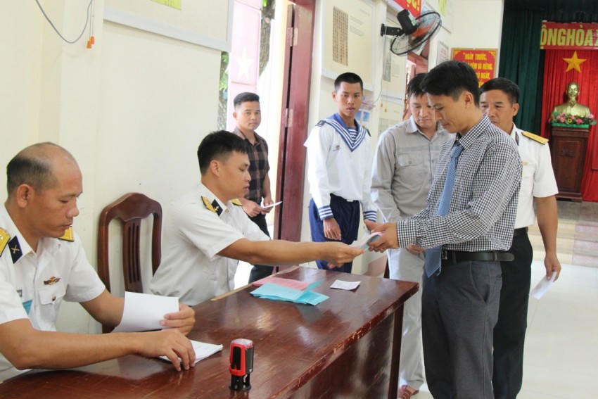 Các cử trì thực hiện quyền bầu cử