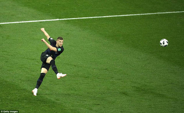 Rebic ghi b&agrave;n mở tỷ số v&agrave; đ&oacute; l&agrave; bước ngoặt của trận đấu