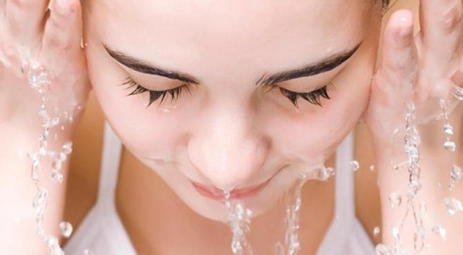 11 thủ thuật “hô biến” làm da mặt toả sáng