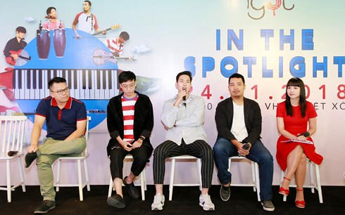 "Ngọt" bất ngờ khi nhận được lời mời tham gia In the Spotlight