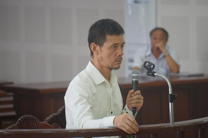 Bị cáo Wang nhận mức án 8 năm tù vì tội trộm cắp tài sản.