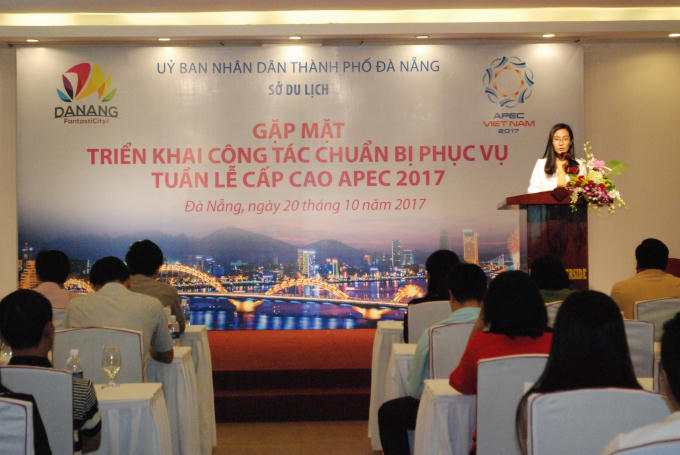 Đại diện 300 doanh nghiệp kinh doanh vận chuyển du lịch tham dự.