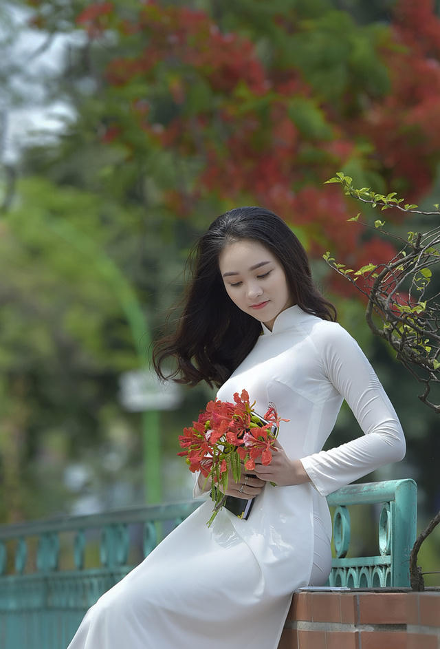 Em đã từng làm người mẫu ảnh trên một số trang báo