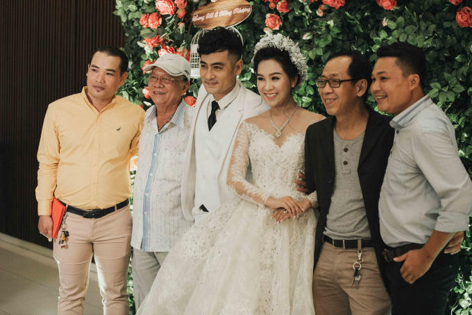 Toàn cảnh tiệc cưới như cổ tích của cháu gái NSƯT Vũ Linh