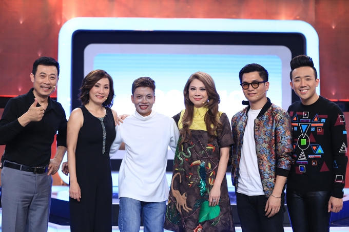 Người b&iacute; ẩn tập 11: Ngỡ ng&agrave;ng xem diễn vi&ecirc;n uốn dẻo đến chai cằm v&agrave;