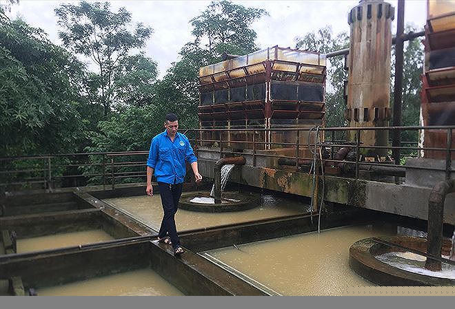 Hà Nội hiện còn sử dụng nhiều nguồn nước ngầm cho sinh hoạt. Ảnh: Trường Phong.