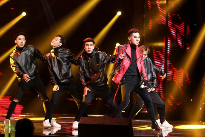 Ali Ho&agrave;ng Dương