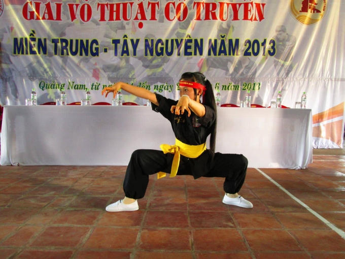 Trần Thị Mỹ Linh trong "Giải võ thuật cổ truyền Miền Trung - Tây Nguyên 2013".
