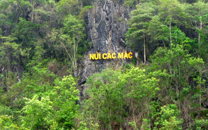 Đến với Cao Bằng người ta sẽ thật sự trở về với thiên nhiên, trở về với núi non, sông suối, với huyền thoại người anh hùng dân tộc Hồ Chí Minh.