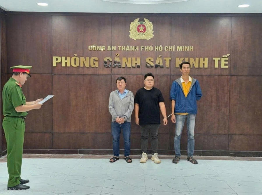 Ba người bị bắt sau bê bối tại Trung tâm hỏa táng Bình Hưng Hòa.