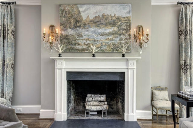 Lò sưởi quen thuộc trong mỗi ngôi nhà ở Mỹ.