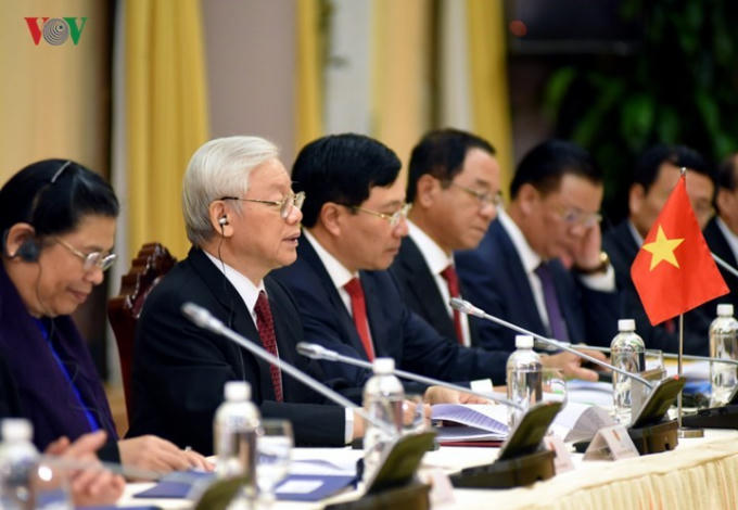 Tại cuộc hội đàm, Tổng Bí thư, Chủ tịch nước Nguyễn Phú Trọng và Chủ tịch HĐNN và HĐBT Miguel Diaz Canel đã thông báo cho nhau về tình hình mỗi nước, trao đổi về phương hướng và các biện pháp nhằm tiếp tục đưa mối quan hệ truyền thống đặc biệt giữa hai nước Việt Nam và Cuba ngày càng đi vào chiều sâu, hiệu quả và thực chất, cũng như trao đổi về các vấn đề khu vực và quốc tế cùng quan tâm.