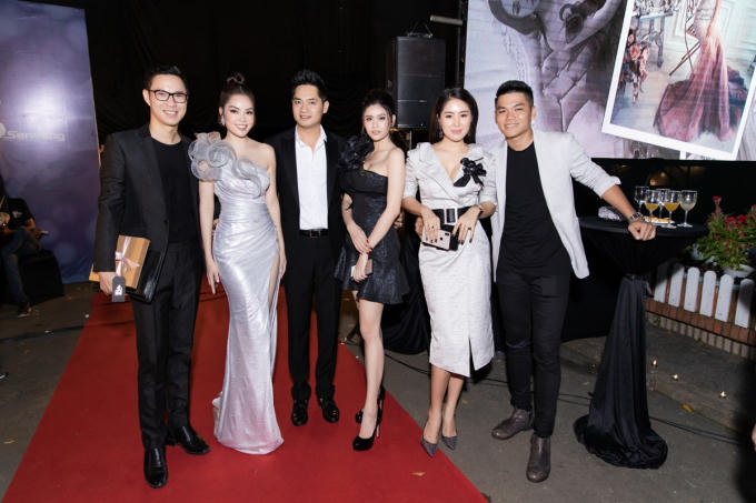 Sau phim ảnh thì Lê Phương tiết lộ, hai vợ chồng cô bắt tay vào những sản phẩm cá nhân, đặc biệt là âm nhạc. Và song song đó là xây dụng hình ảnh đẹp hơn trong mắt mọi người. Nữ diễn viên hy vọng mọi người sẽ tiếp tục đón nhận vợ chồng cô trong những dự án, sản phẩm sắp tới.