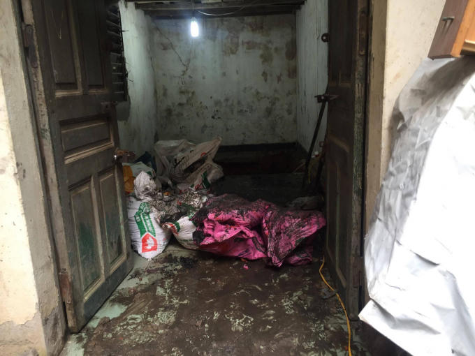 Vụ 146 Qu&aacute;n Th&aacute;nh: Video to&agrave;n cảnh khơi th&ocirc;ng đường cống