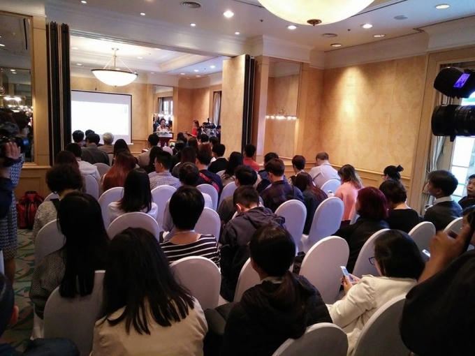 Buổi khai mạc với sự tham dự của các đại diện đến từ trong và ngoài nước cùng với đông đảo các bạn trẻ đam mê điện ảnh quan tâm.