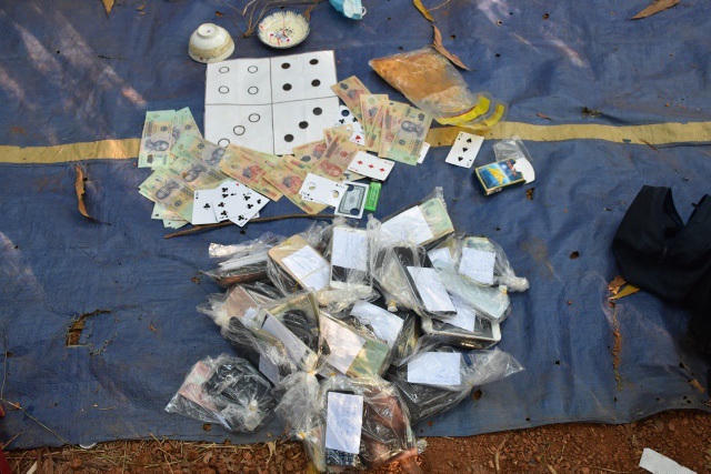 Tang vật vụ đánh bạc
