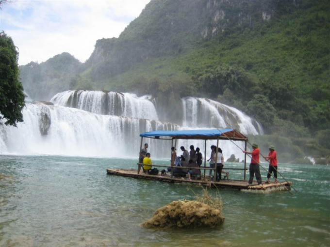 Thác Bản Giốc, tiềm năng du lịch của tỉnh Cao Bằng.