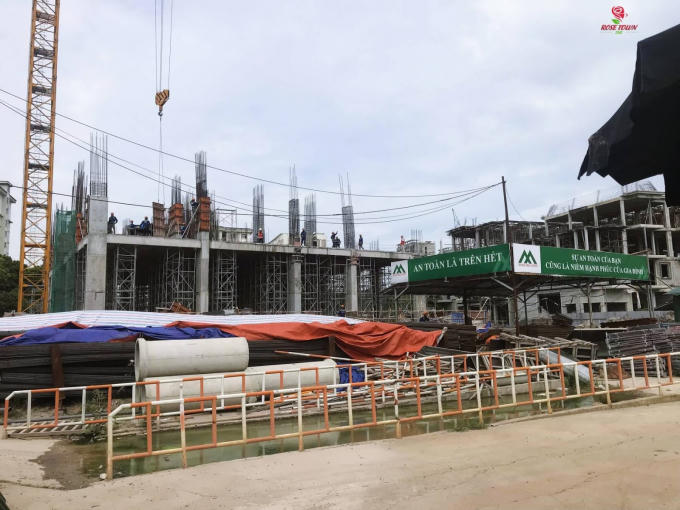 tien-do-xay-dung-rose-town