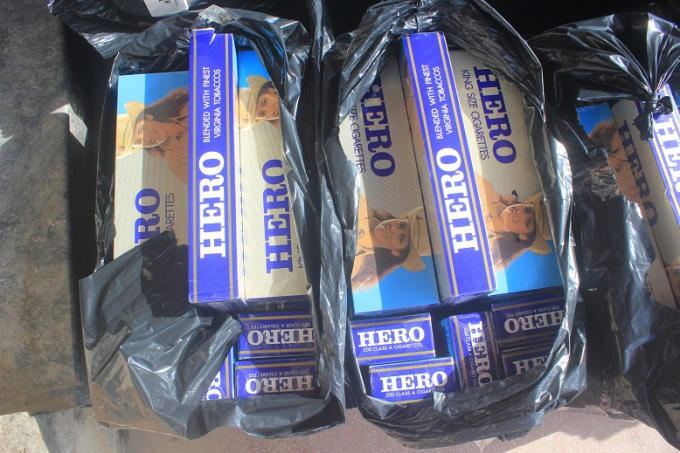 Hơn 6.000 bao thuốc lá lậu bị thu giữ.