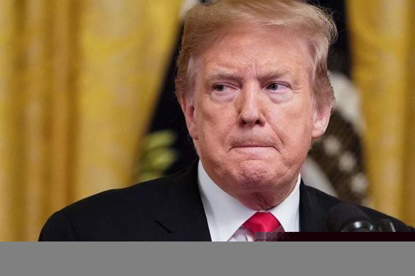 Ông Trump bất ngờ dùng đặc quyền chống Quốc hội