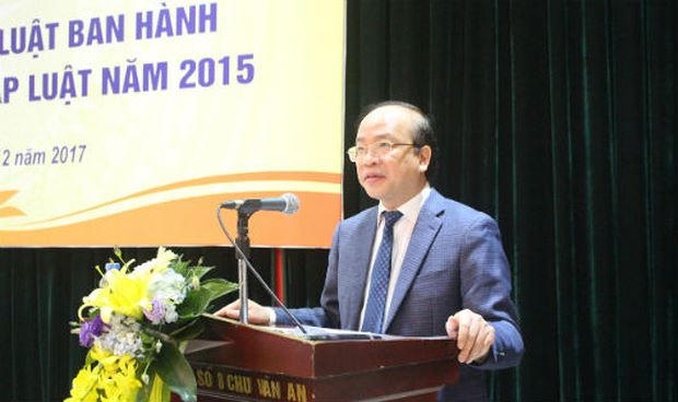 Thứ trưởng Phan Chí Hiếu phát biểu tại Hội thảo.