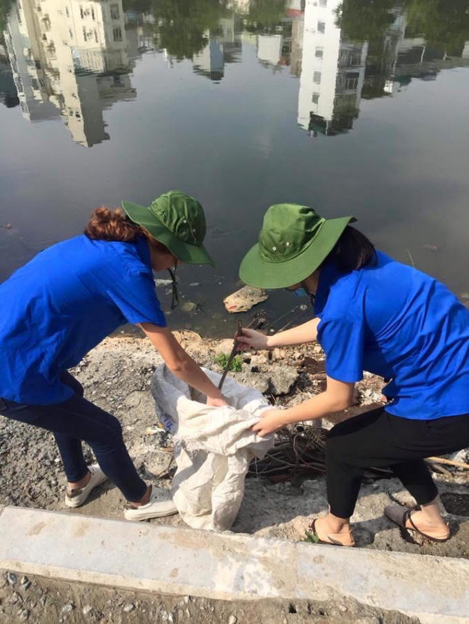 Hoạt động ra quân vệ sinh môi trường trên địa bàn quận hưởng ứng Ngày môi trường thế giới 5/6