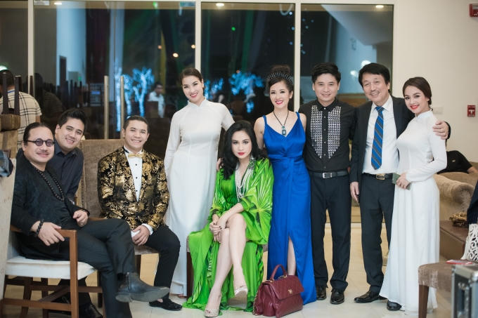 Dàn sao khủng hội tụ trong đêm nhạc "Giữ một tình yêu" của nhạc sĩ Phú Quang.