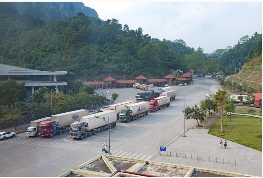 Cửa khẩu Quốc tế Hữu Nghị, tỉnh Lạng Sơn. Ảnh IT