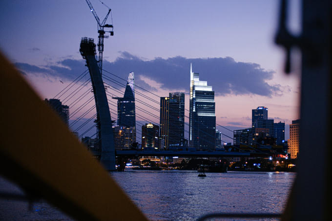 5c00ddf0ca123f4c6603