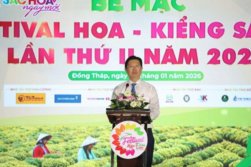 Ông Huỳnh Minh Tuấn - Phó Chủ tịch UBND tỉnh Đồng Tháp phát biểu bế mạcẢnh: Ban Tổ chức Festival. Ảnh: Ban Tổ chức Festival