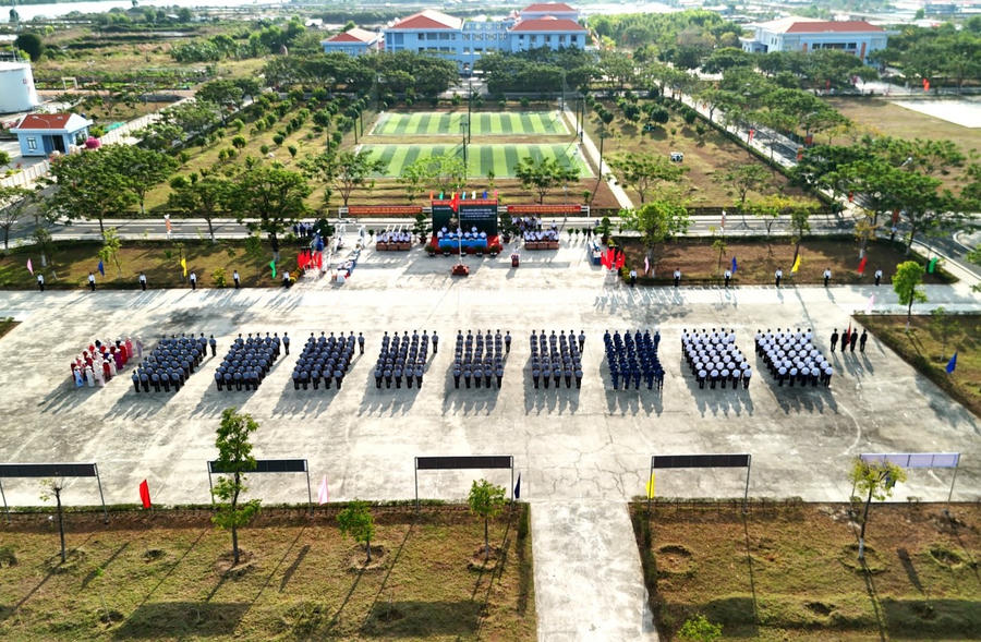 Quang cảnh Lễ ra quân huấn luyện.